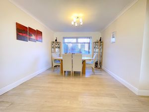 Woodlow- click for photo gallery